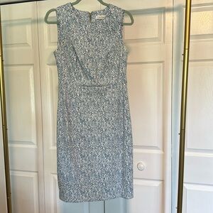 Back zip Calvin Klein light blue and white dress